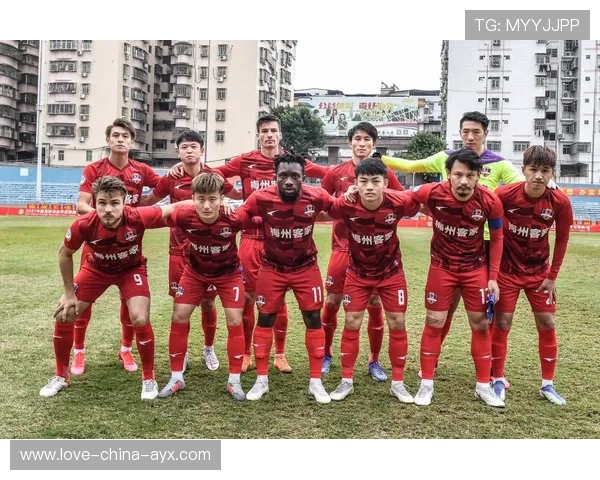 梅州客家冲击保级，主帅力求带领球队渡过难关