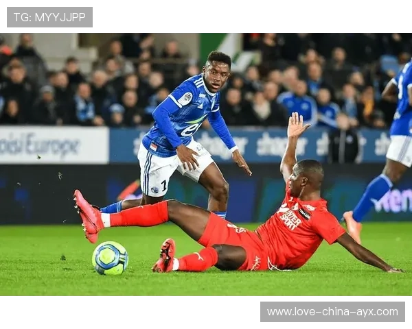 法甲双红会爆发冲突：激情对决背后的激烈角逐