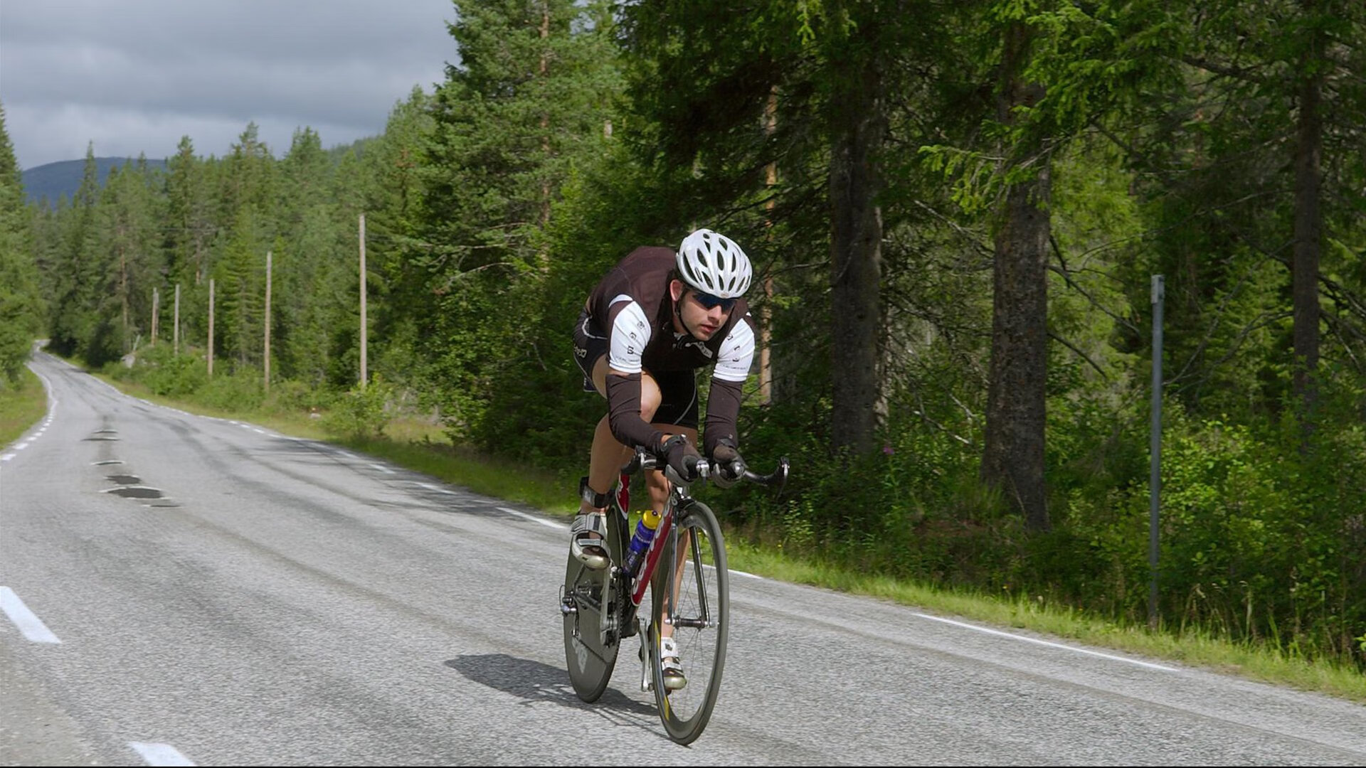 世界赛车虚拟锦标赛2026年迈向职业化 中国车手表现抢眼